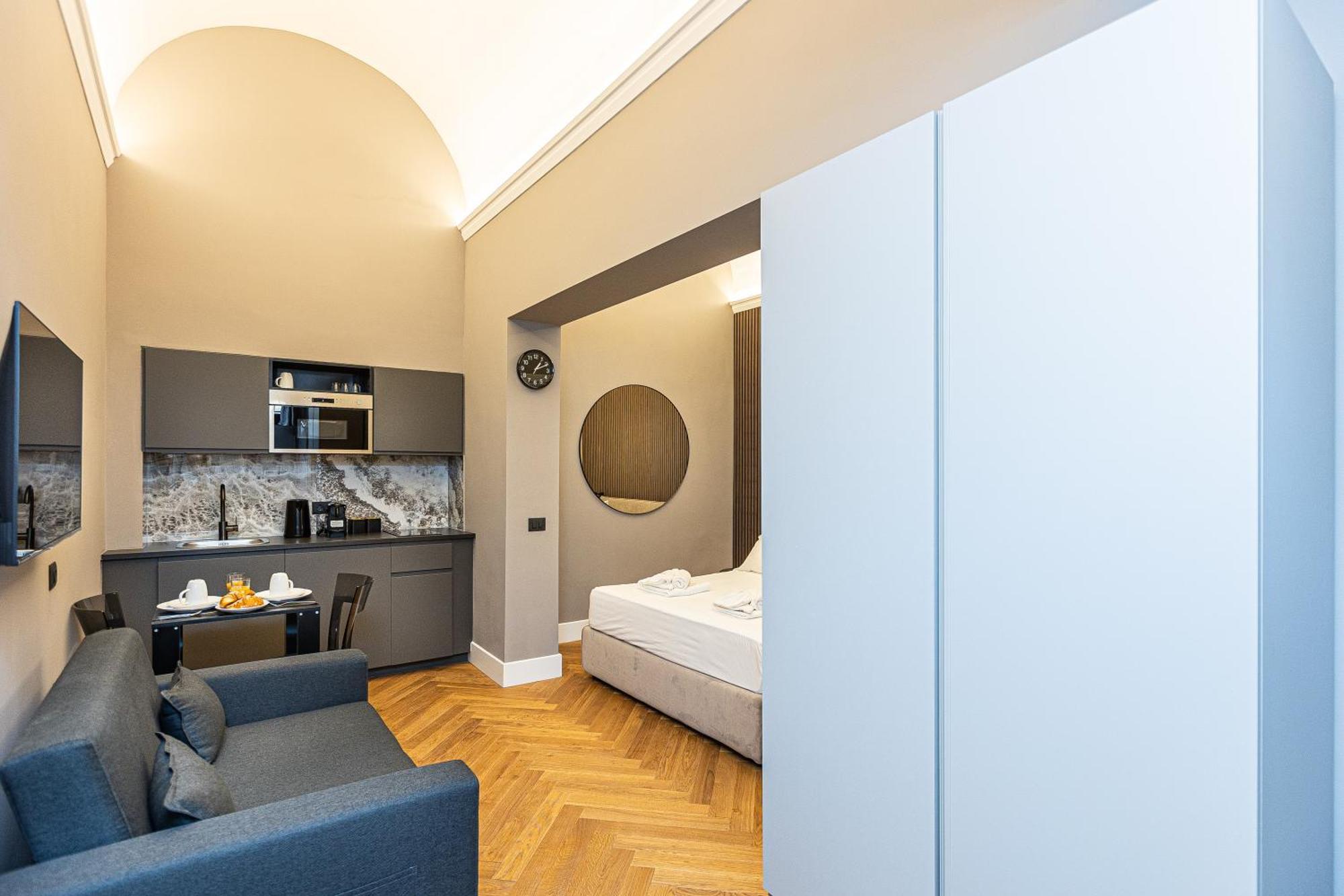 Luxury Suite Trevi Rome Exterior photo